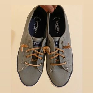 Sperry top sider sneakers